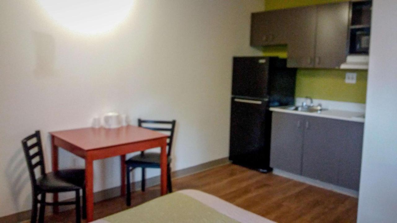 Motel 6-Greensboro, Nc - I-40 Luaran gambar