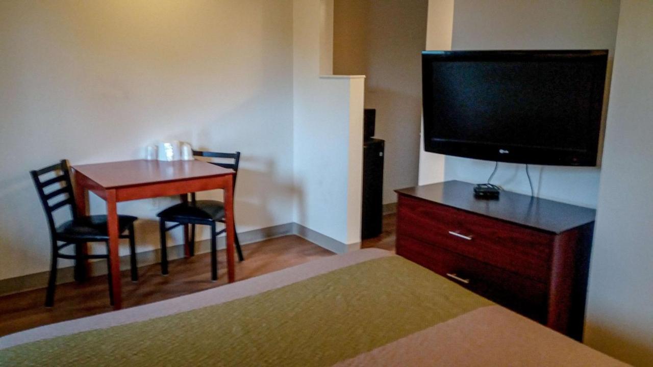 Motel 6-Greensboro, Nc - I-40 Luaran gambar